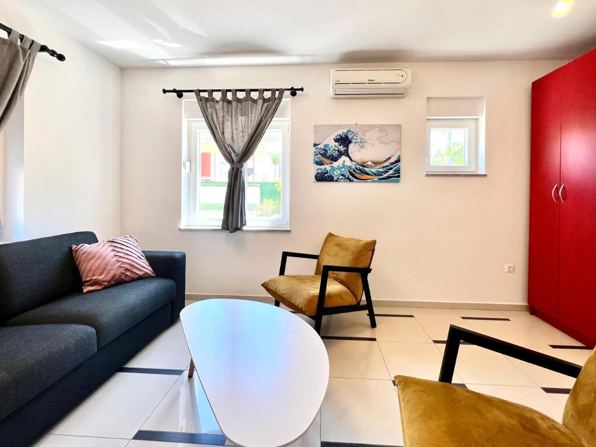 B88 Apartments - Vila Palma Sveti Filip i Jakov Eksteriør bilde